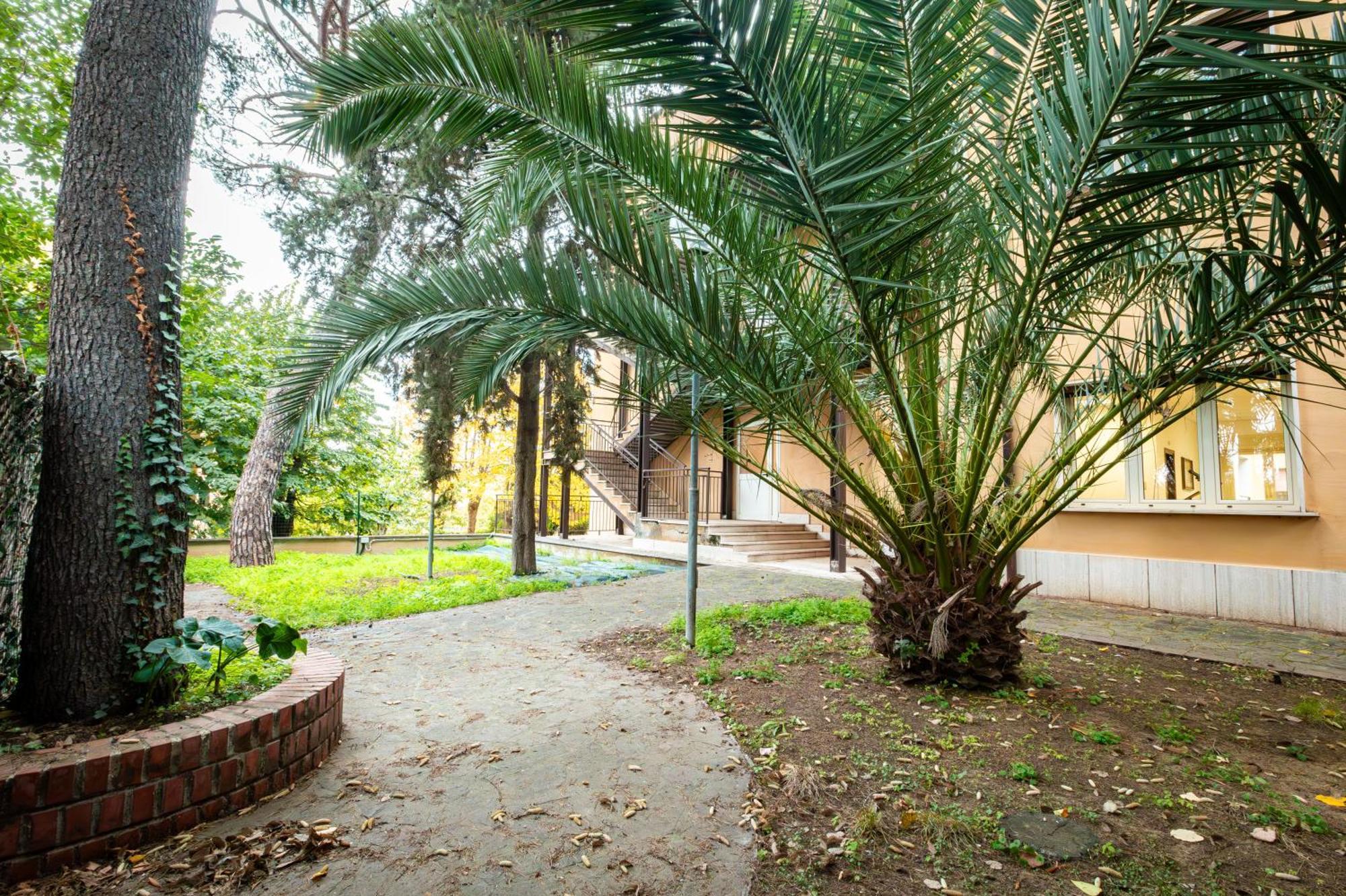 Ah Roma Hostel Exterior photo