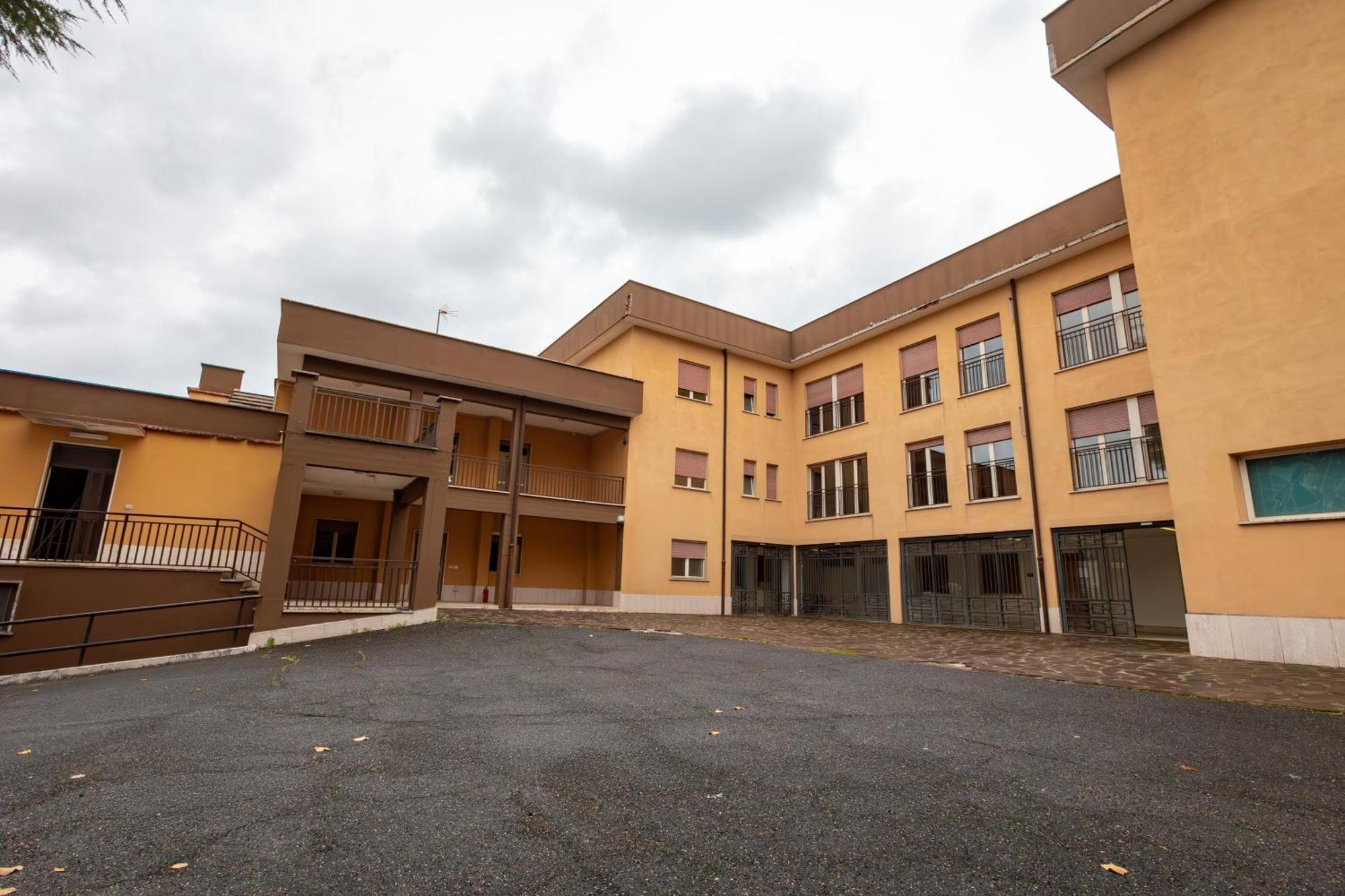 Ah Roma Hostel Exterior photo
